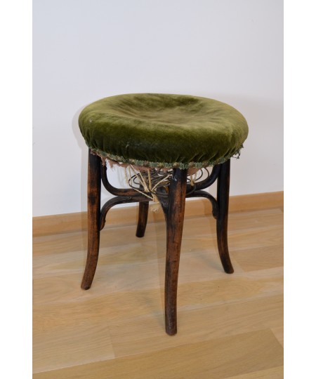 Ancien tabouret en bois courbé avec assise en tissu vert à ressort  fin 19e siècle