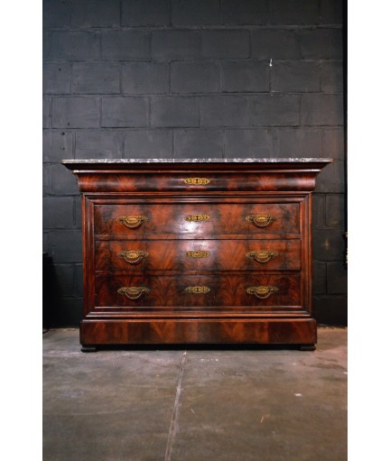 Commode Louis Philippe avec plaque en marbre fin 19e