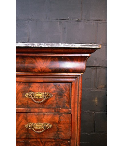 Commode Louis Philippe avec plaque en marbre fin 19e