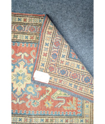 Tapis d'Orient en laine d'Origine Kazak