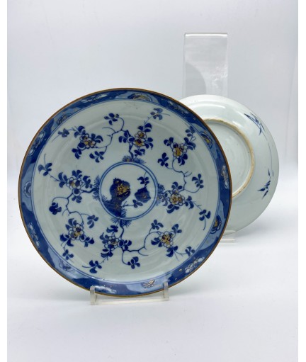 Paire d'assiettes d'exportation en porcelaine de Chine - Période Kangxi