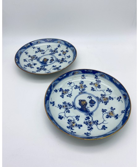 Paire d'assiettes d'exportation en porcelaine de Chine - Période Kangxi