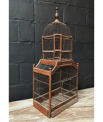 Cage à oiseau en bois antiques en forme de tour 20e Siècle