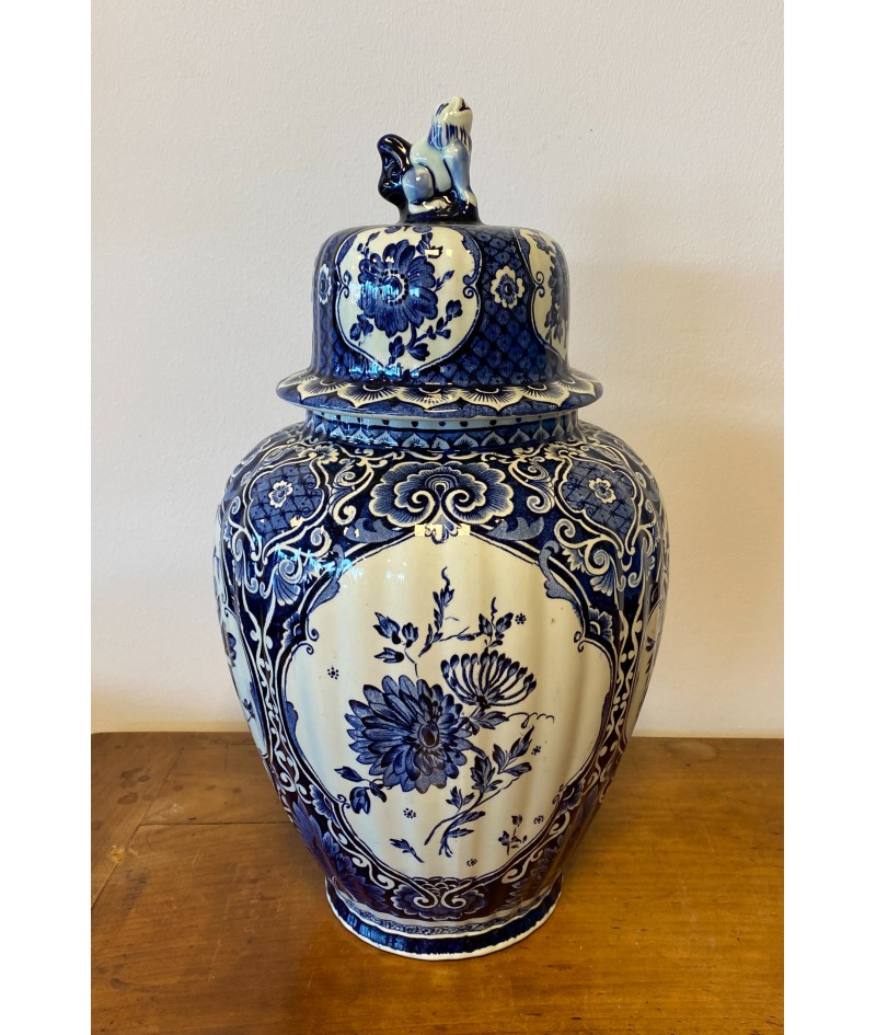 Vase couvert Delft fait main