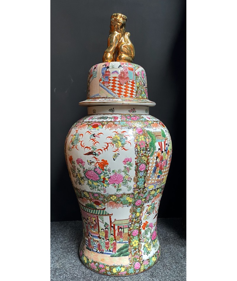 Grand vase en porcelaine Imari, 20e siècle