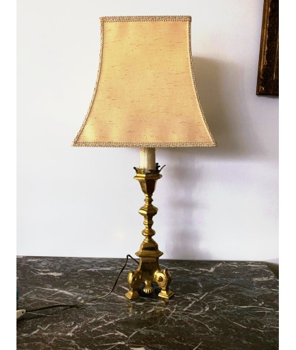 Lampe sur pied en bronze doré