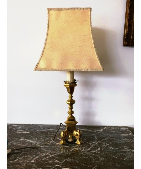 Lampe sur pied en bronze doré