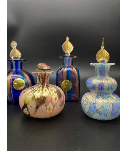 Lot de 5 flacons à parfum en verre de Murano