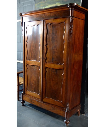 Armoire style Louis Philippe