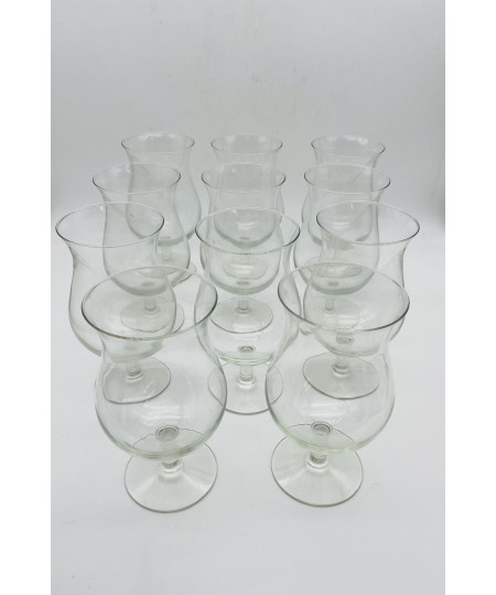 Lot de 11 verres à cocktail